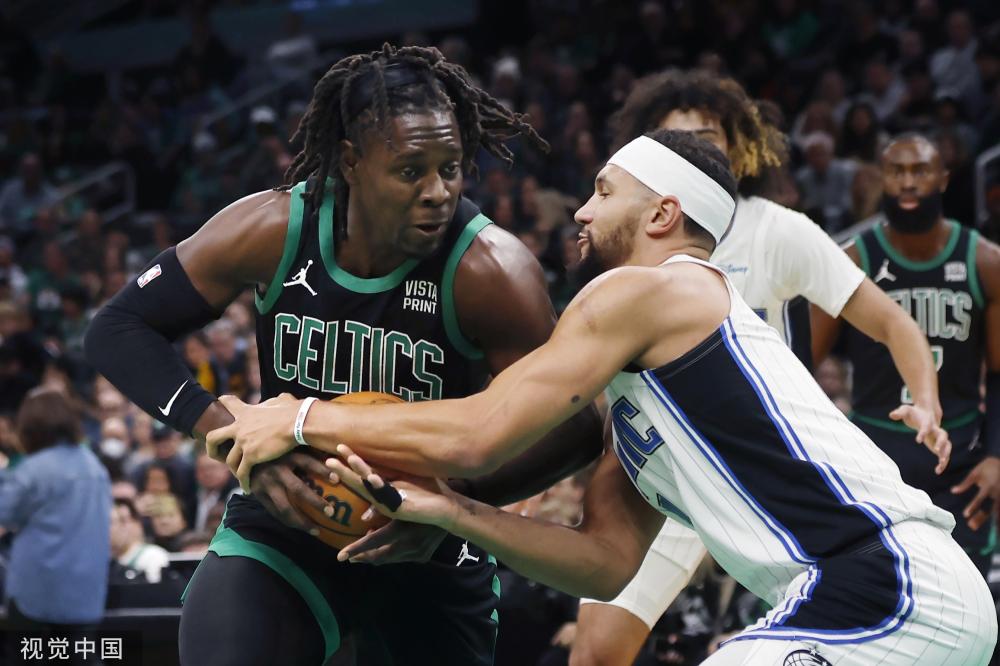 足球运动员 足球运动员